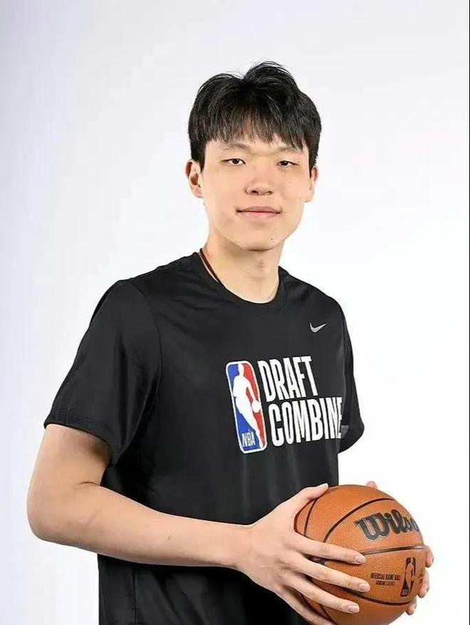 国际比赛日波特兰开拓者调整名单以备CBA常规赛,队长鼓劲环节打磨,更衣室稳定,球探报告显示潜力的简单介绍-问鼎官网